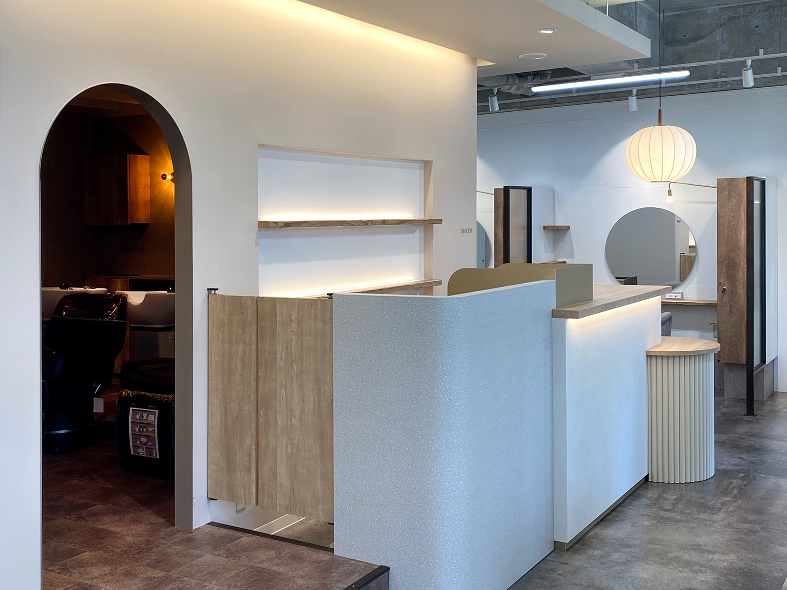 【美容室】SHEER 綾瀬店｜設計・施工例｜八百板工芸有限会社