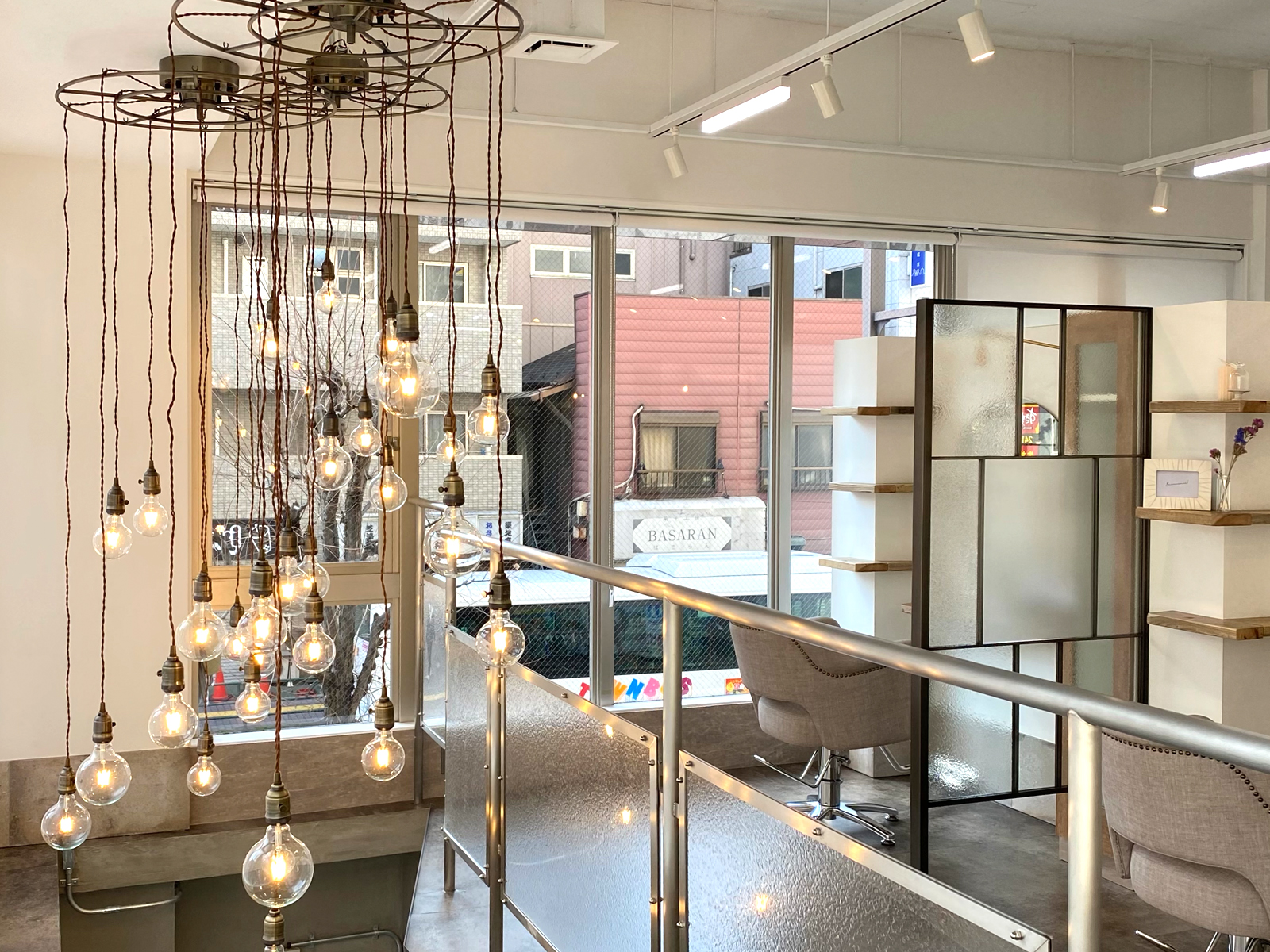 【美容室】SHEER 新小岩店｜設計・施工例｜八百板工芸有限会社