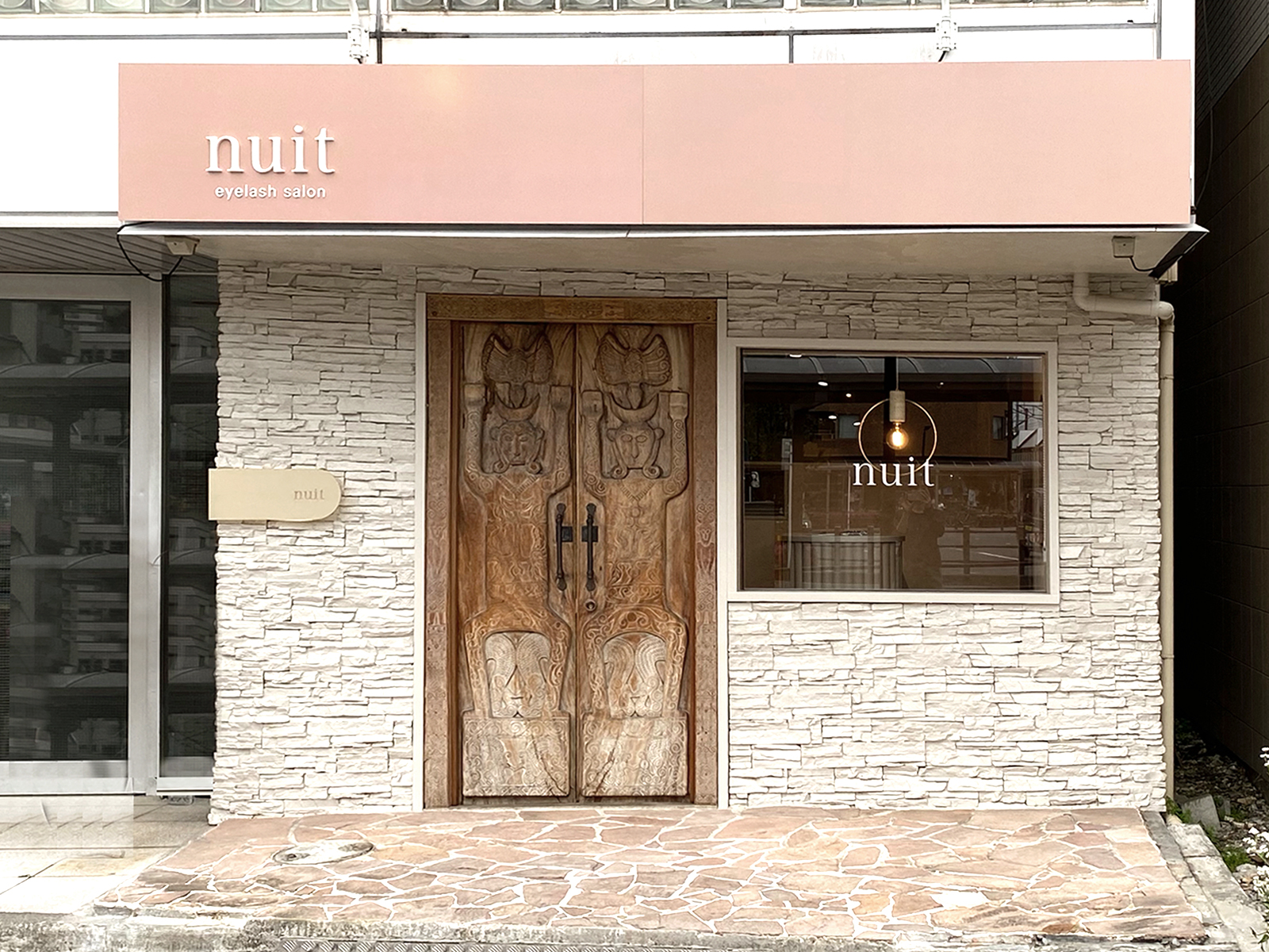 【まつげサロン】nuit 新小岩店｜設計・施工例｜八百板工芸有限会社