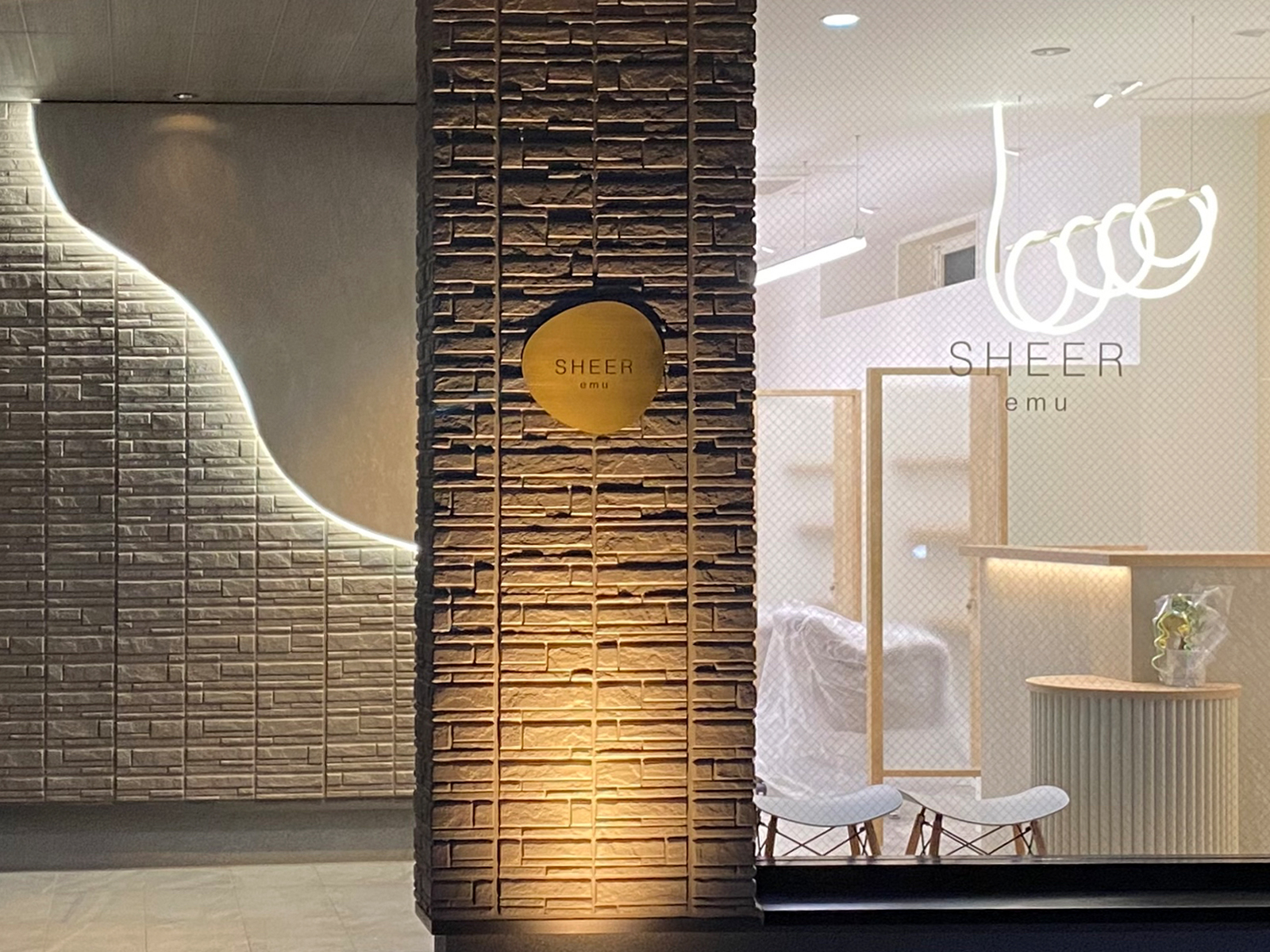 【美容室】SHEER emu｜設計・施工例｜八百板工芸有限会社